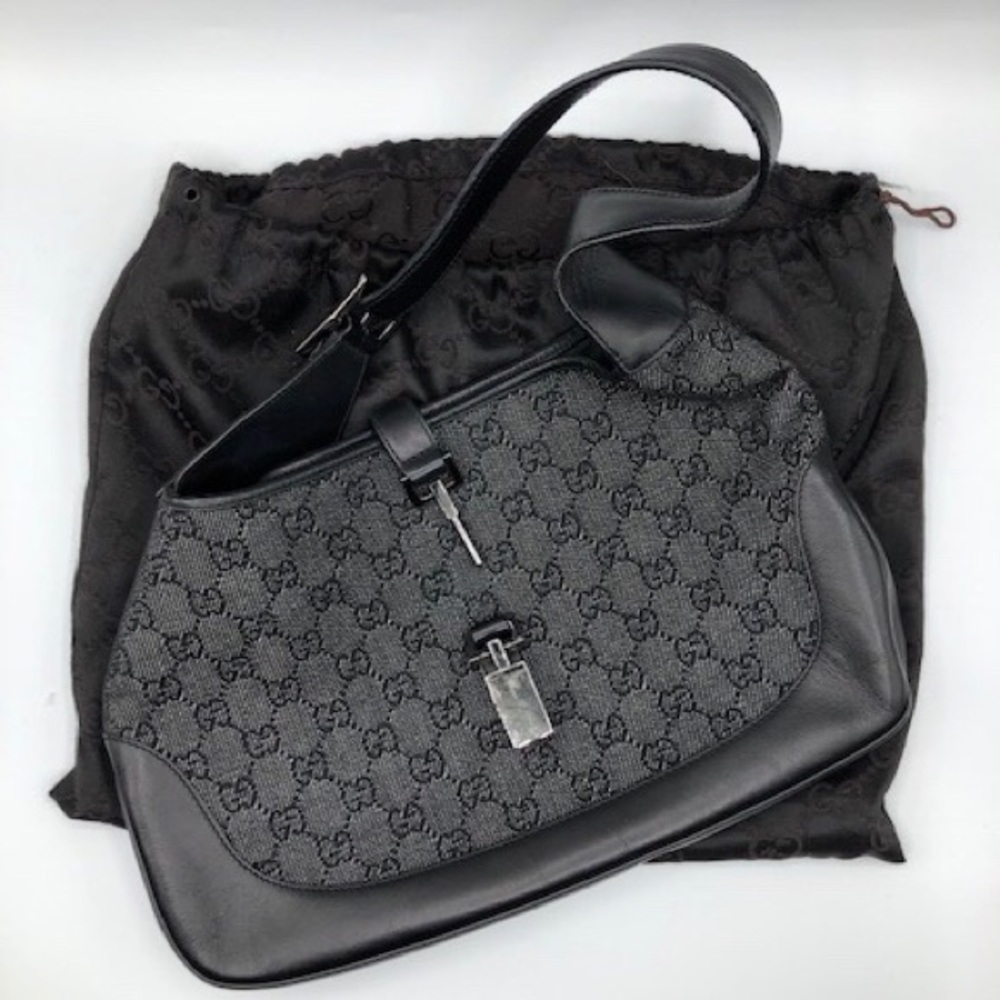 Gucci Woman’s Shoulder Bag